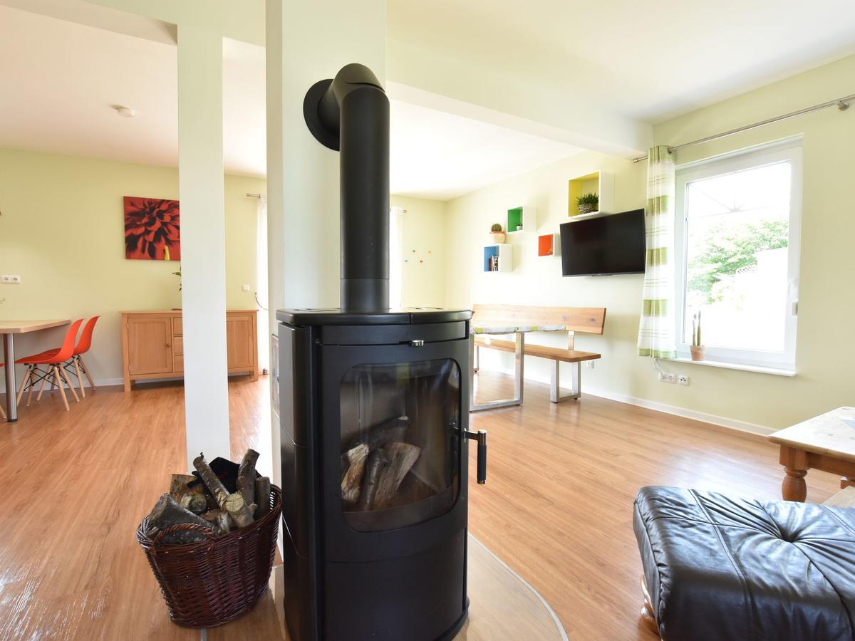 Spacious Holiday Home In Hornstorf With Trampoline Luaran gambar